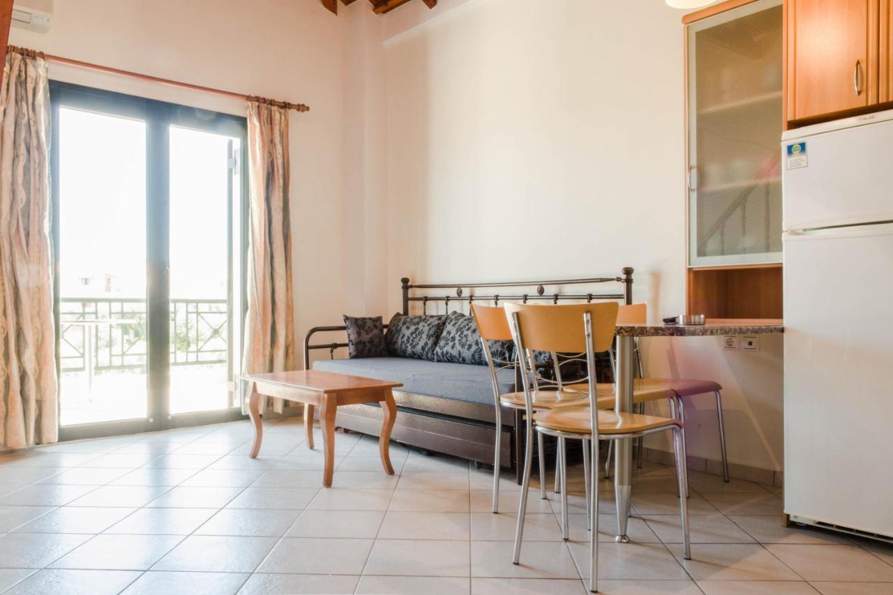 Irides Apartments Megalochori  Luaran gambar