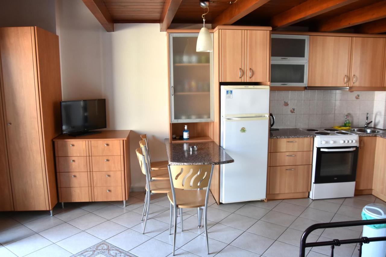 Irides Apartments Megalochori  Luaran gambar